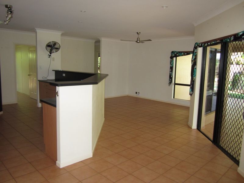 58 Fairley Street, Redlynch QLD 4870