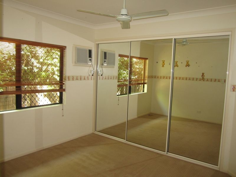 58 Fairley Street, Redlynch QLD 4870