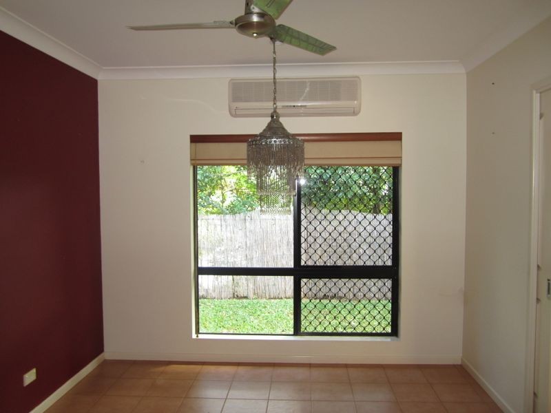58 Fairley Street, Redlynch QLD 4870