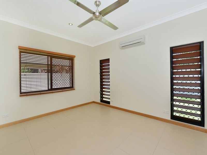 22 Quartzborough Promenade, Trinity Park QLD 4879