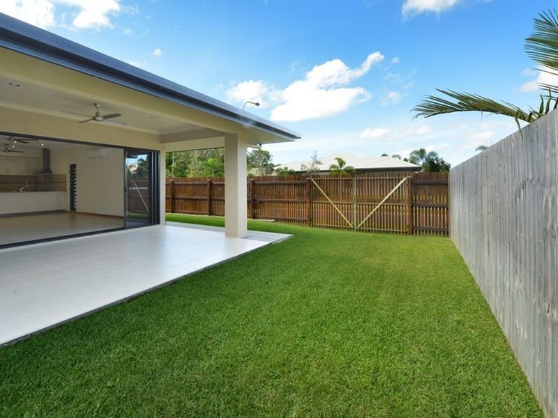 22 Quartzborough Promenade, Trinity Park QLD 4879