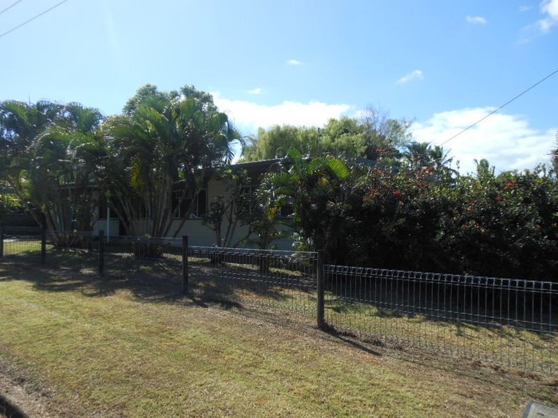 18 Purbeck Place, Edge Hill QLD 4870