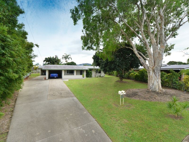 1 & 2/8 Nunga Close, Manunda QLD 4870