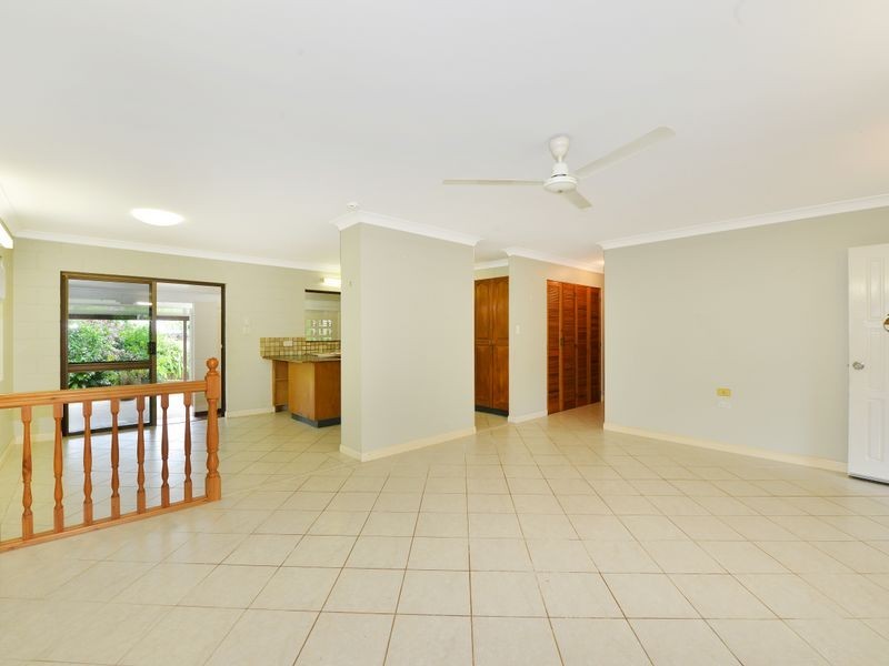 48 Carnation Drive, Mooroobool QLD 4870