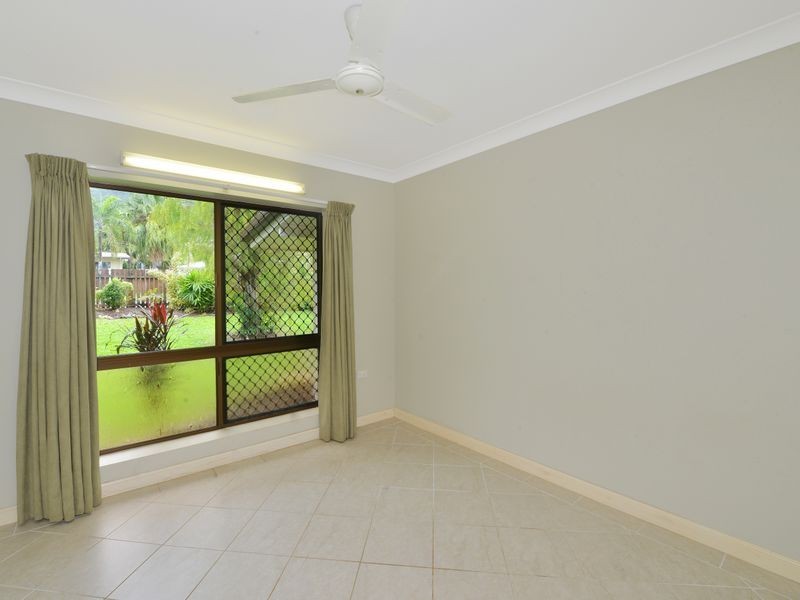 48 Carnation Drive, Mooroobool QLD 4870