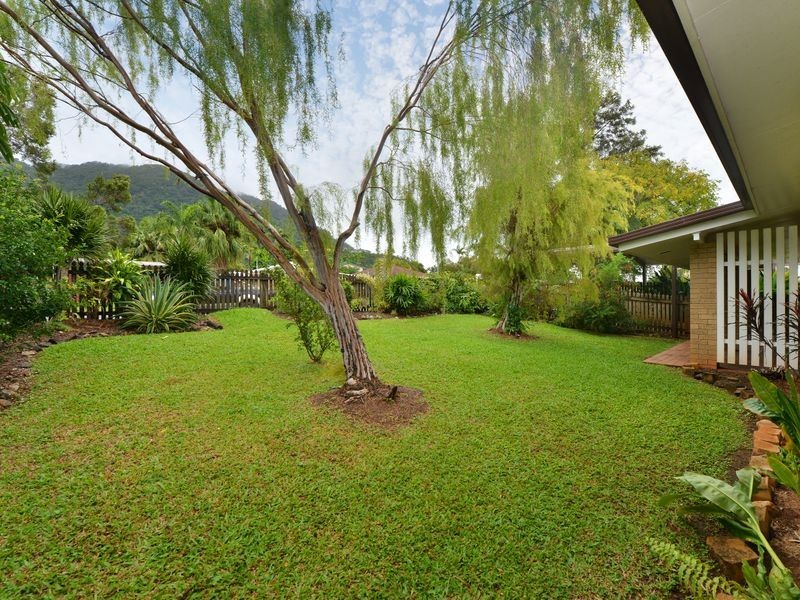 48 Carnation Drive, Mooroobool QLD 4870