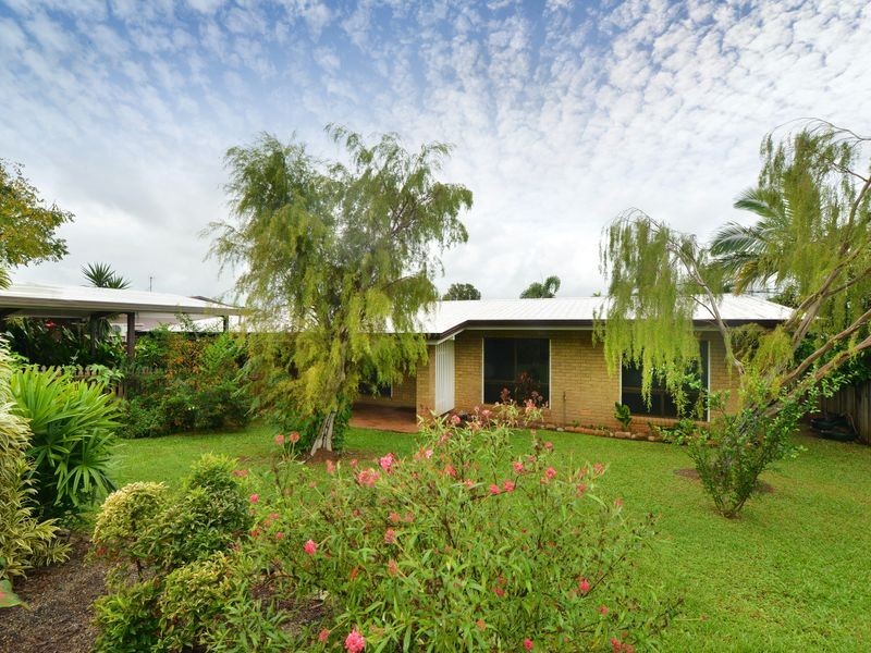 48 Carnation Drive, Mooroobool QLD 4870