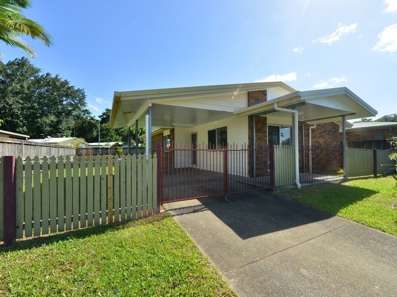 37 Frances Street, Mooroobool QLD 4870