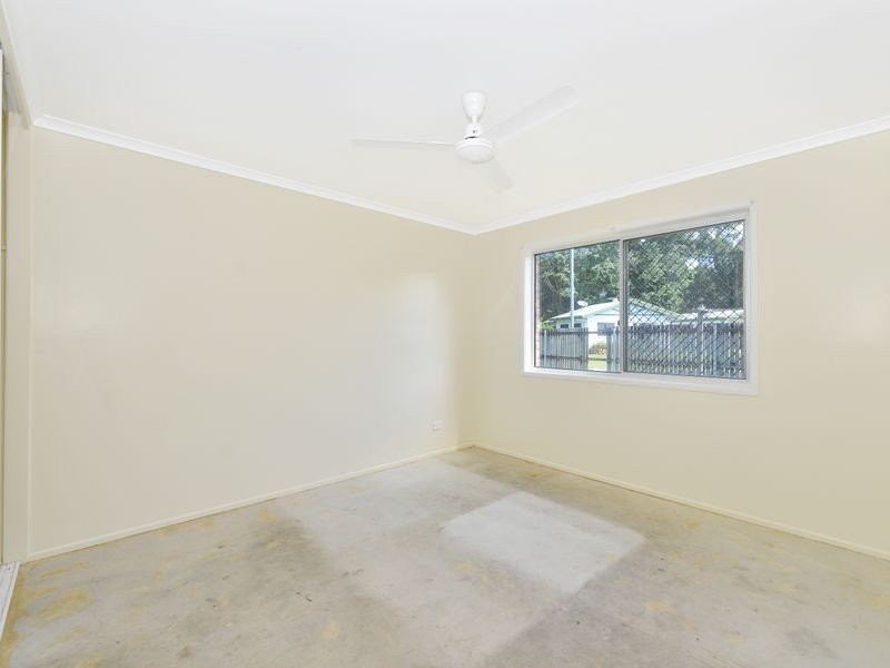 37 Frances Street, Mooroobool QLD 4870