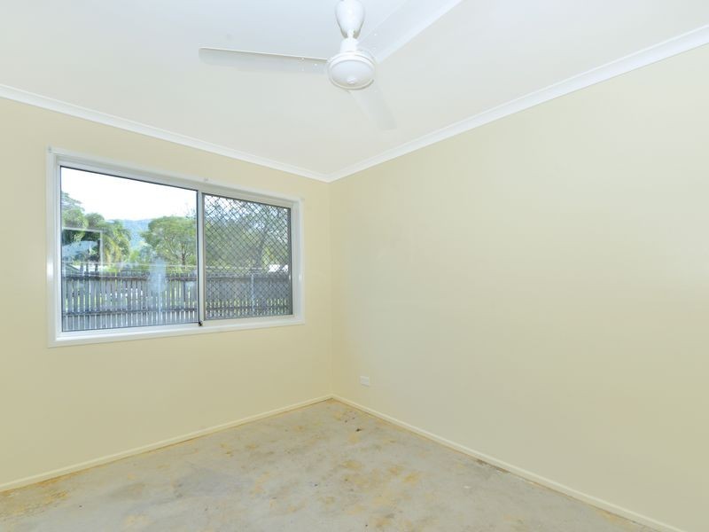 37 Frances Street, Mooroobool QLD 4870