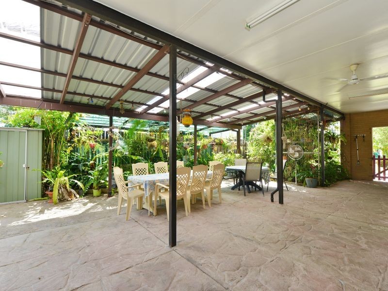 487 McCoombe Street, Mooroobool QLD 4870