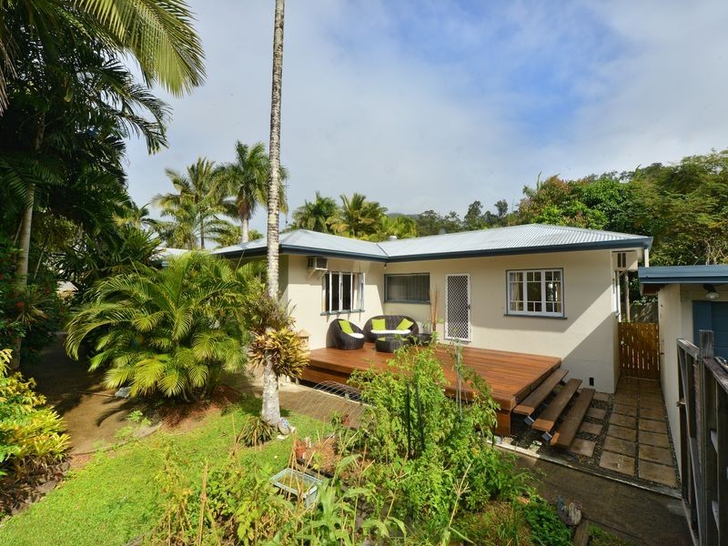 74 Upper Miles Street, Manoora QLD 4870