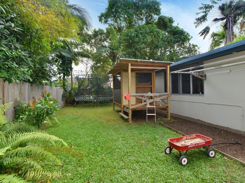 74 Upper Miles Street, Manoora QLD 4870