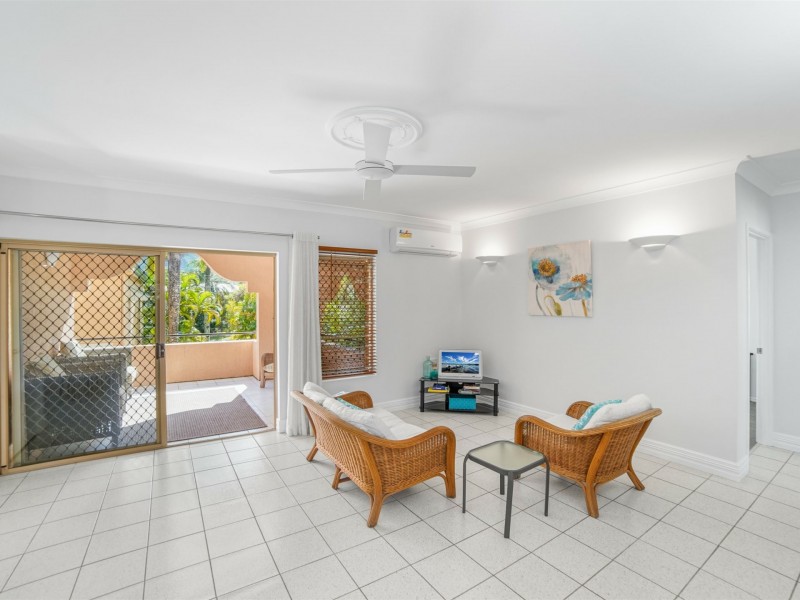 8/21 Springfield Crescent, Manoora QLD 4870