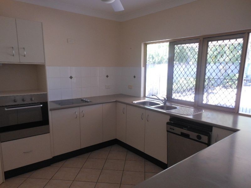 14 Narabeen Street, Kewarra Beach QLD 4879