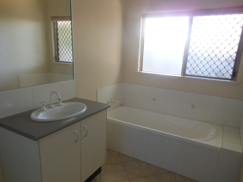 14 Narabeen Street, Kewarra Beach QLD 4879