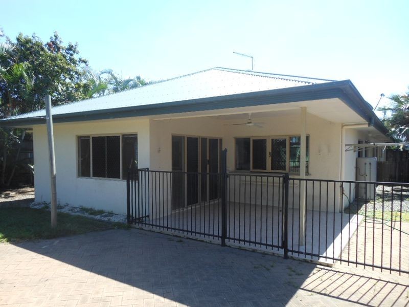 14 Narabeen Street, Kewarra Beach QLD 4879