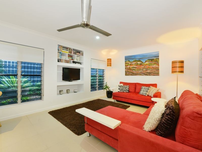 12 Clemson Avenue, Edge Hill QLD 4870