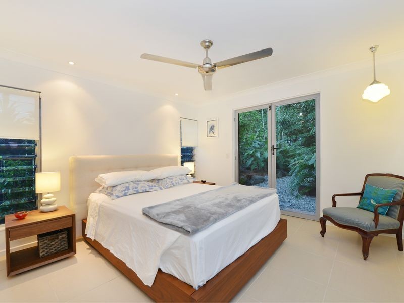 12 Clemson Avenue, Edge Hill QLD 4870