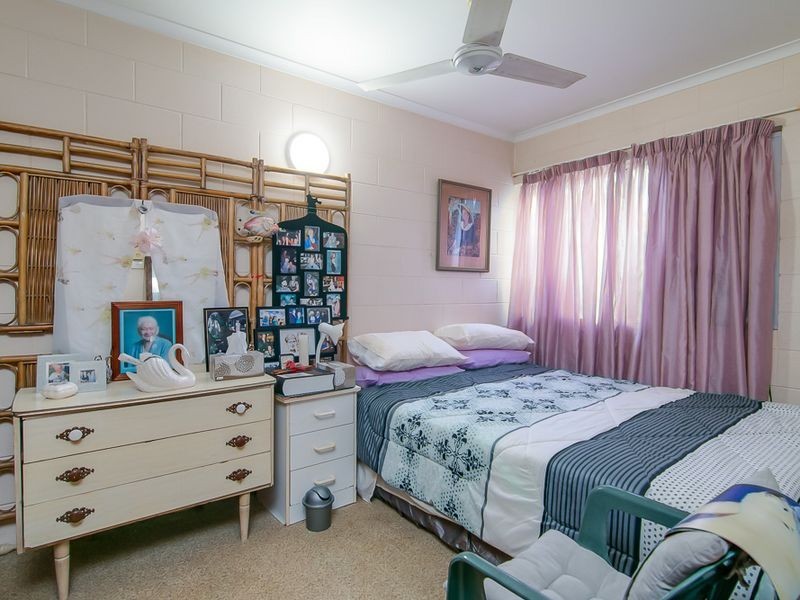 2/36-38 Old Smithfield Road, Freshwater QLD 4870