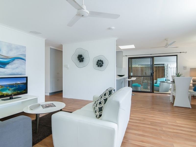 33 Mulligan Street, Manoora QLD 4870