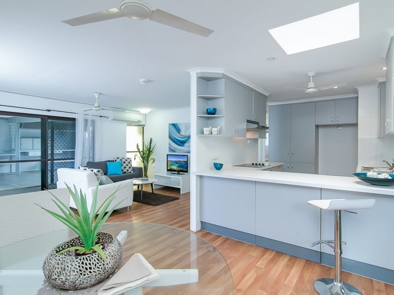 33 Mulligan Street, Manoora QLD 4870