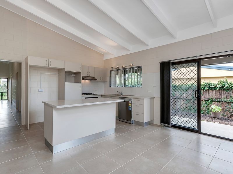17 Sheehy Road, White Rock QLD 4868