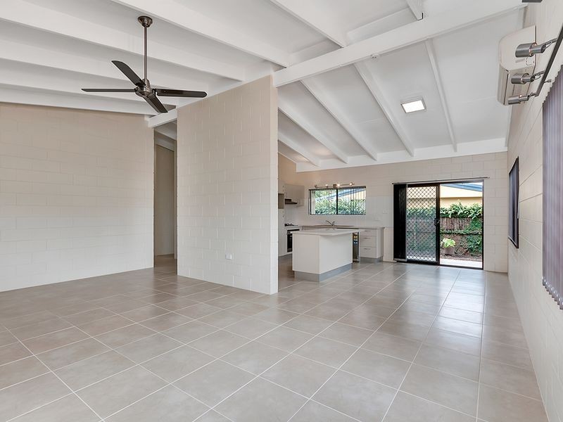 17 Sheehy Road, White Rock QLD 4868