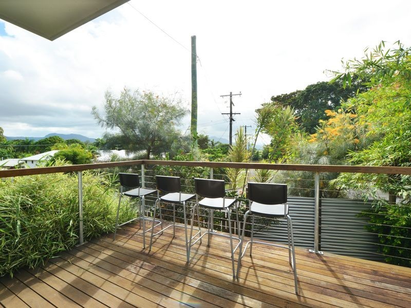 9 Old Smithfield Road, Freshwater QLD 4870
