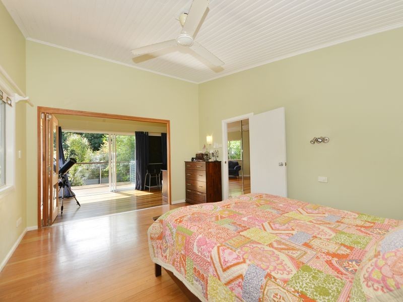 9 Old Smithfield Road, Freshwater QLD 4870