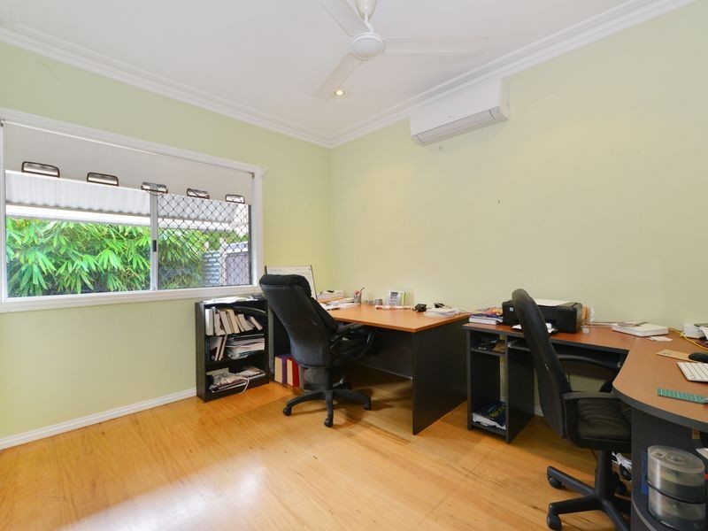 9 Old Smithfield Road, Freshwater QLD 4870