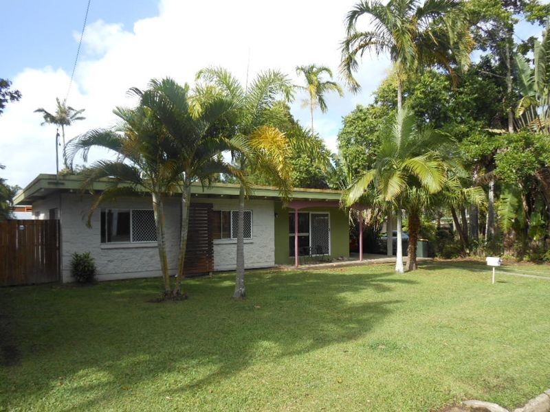 19 Hudson Street, Whitfield QLD 4870