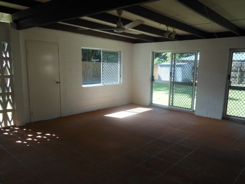 19 Hudson Street, Whitfield QLD 4870