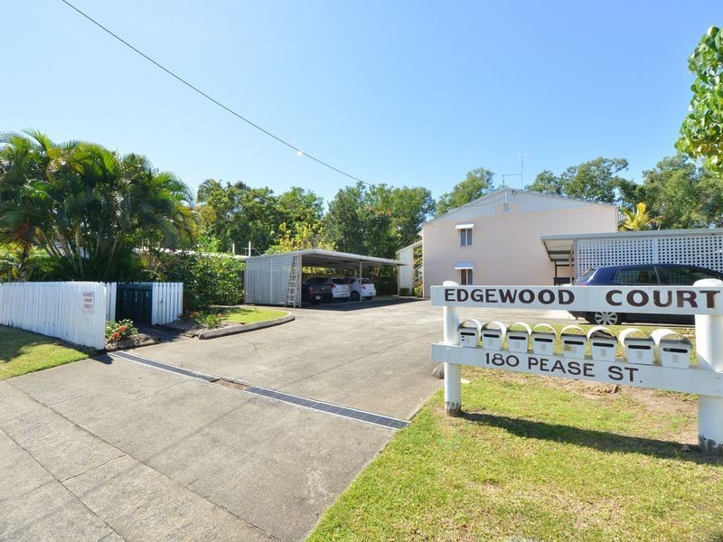 1/180 Pease Street, Manoora QLD 4870