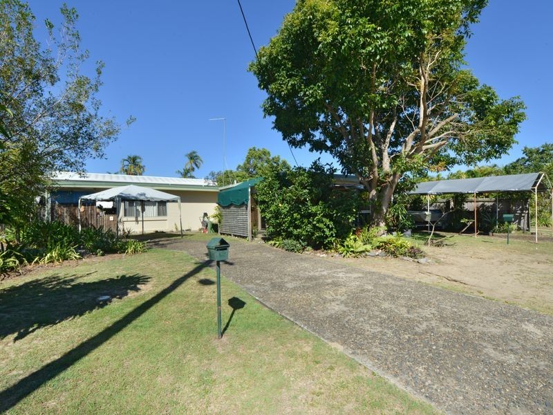 5 & 7 Bamboo Street, Holloways Beach QLD 4878