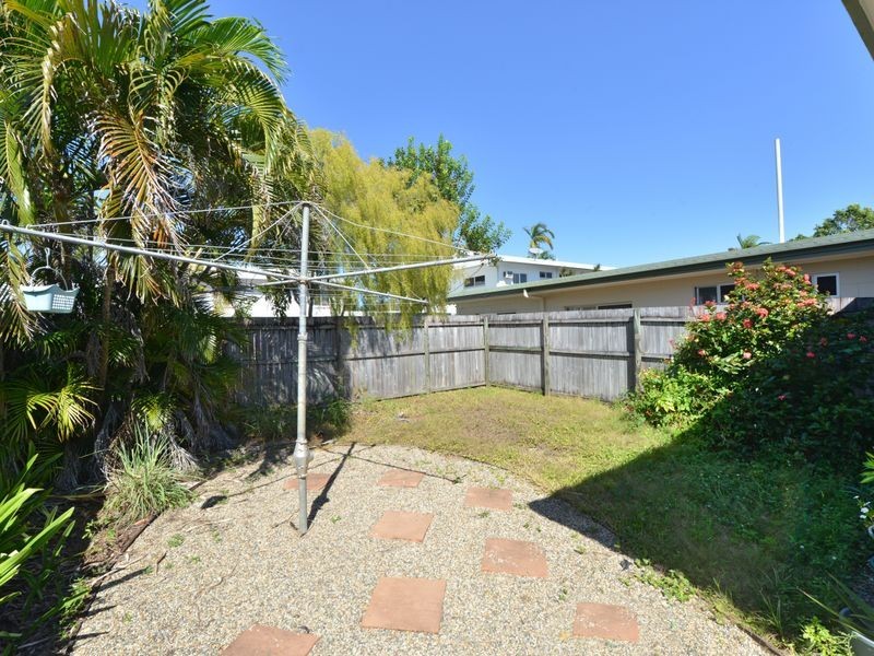 5 & 7 Bamboo Street, Holloways Beach QLD 4878