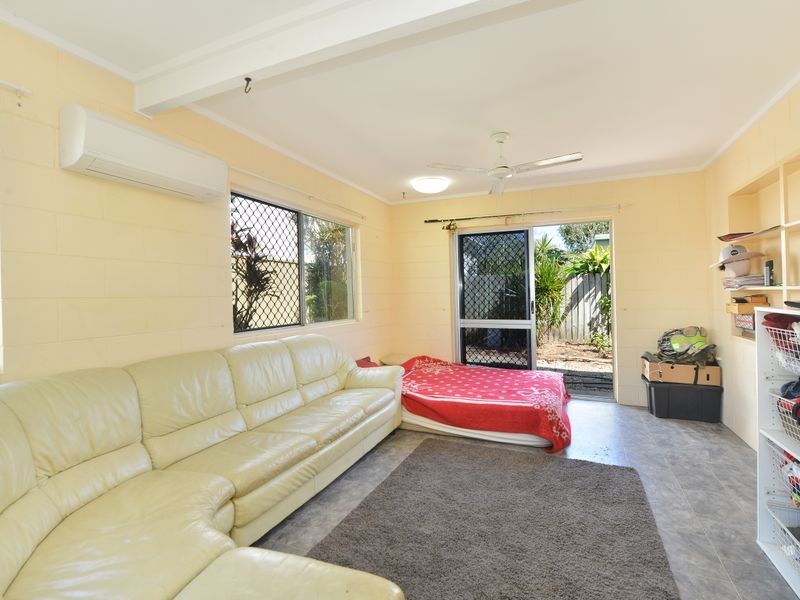 5 & 7 Bamboo Street, Holloways Beach QLD 4878