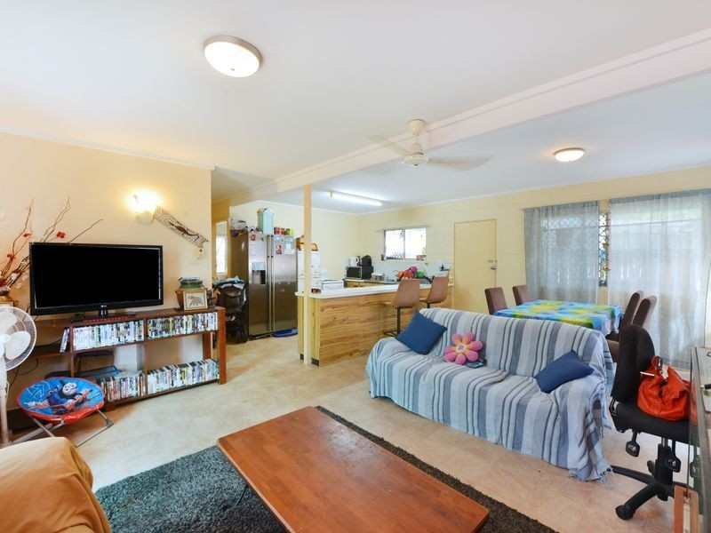 5 & 7 Bamboo Street, Holloways Beach QLD 4878