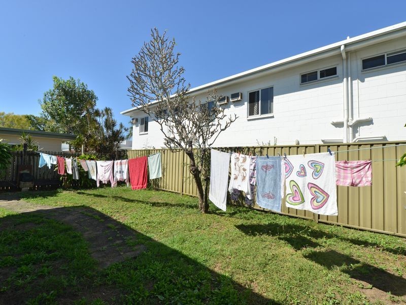 5 & 7 Bamboo Street, Holloways Beach QLD 4878