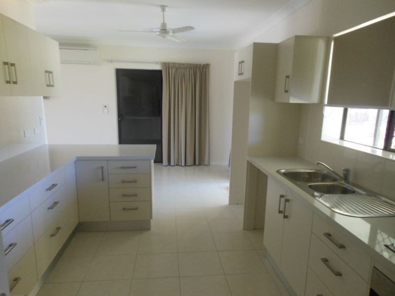 70 Hannam Street, Westcourt QLD 4870