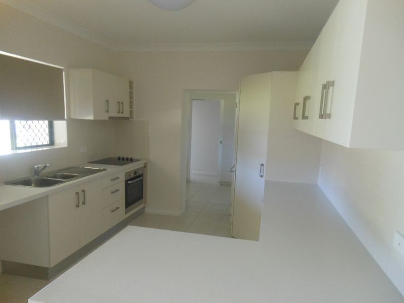 70 Hannam Street, Westcourt QLD 4870