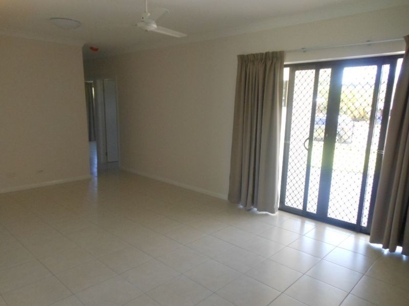 70 Hannam Street, Westcourt QLD 4870