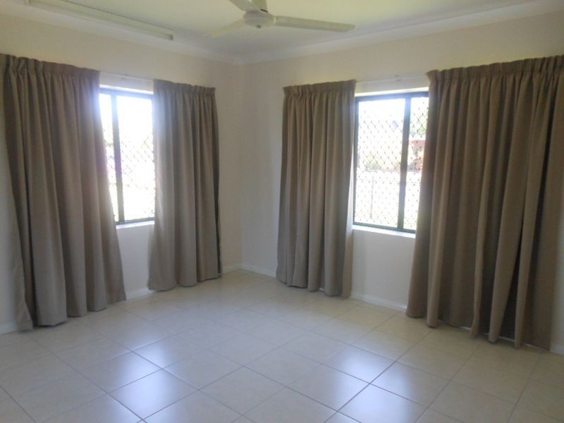 70 Hannam Street, Westcourt QLD 4870