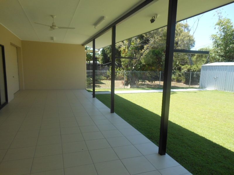 70 Hannam Street, Westcourt QLD 4870