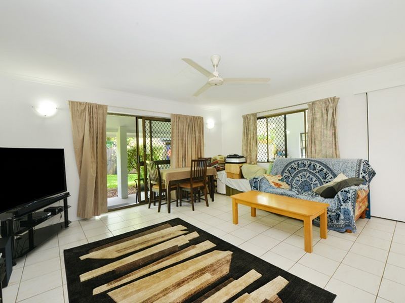 1 & 2/21 Boden Street, Edge Hill QLD 4870