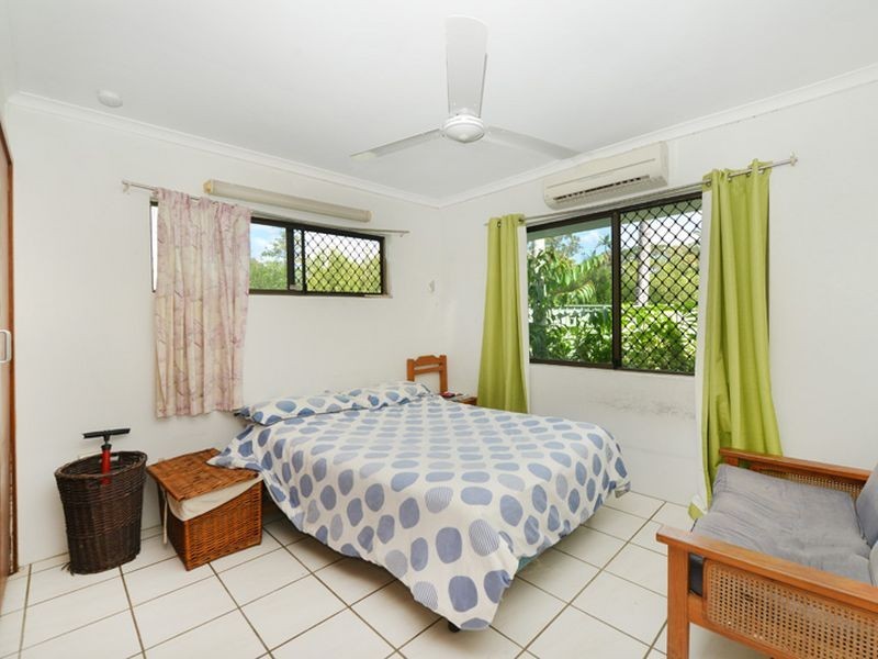 1 & 2/21 Boden Street, Edge Hill QLD 4870
