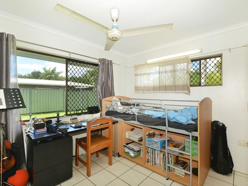 1 & 2/21 Boden Street, Edge Hill QLD 4870