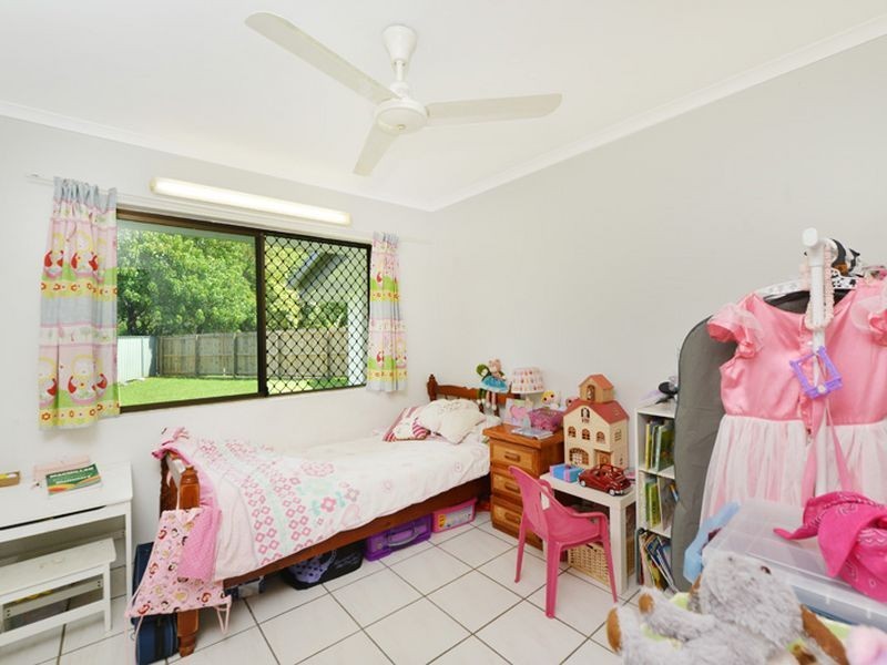 1 & 2/21 Boden Street, Edge Hill QLD 4870