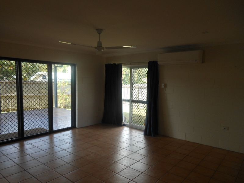 18 Gardenia Court, Mooroobool QLD 4870