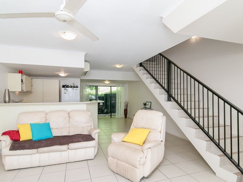 406/11-15 Charlekata Close, Freshwater QLD 4870